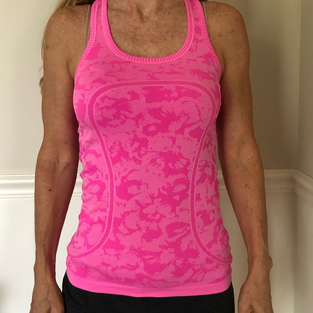 Excellent Condition Lulu Hot Pink Swiftly Tank